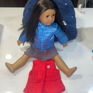 American girl doll 🥰 & and accessories